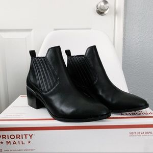 NEW Melrose and Market Black Faux Leather Booties